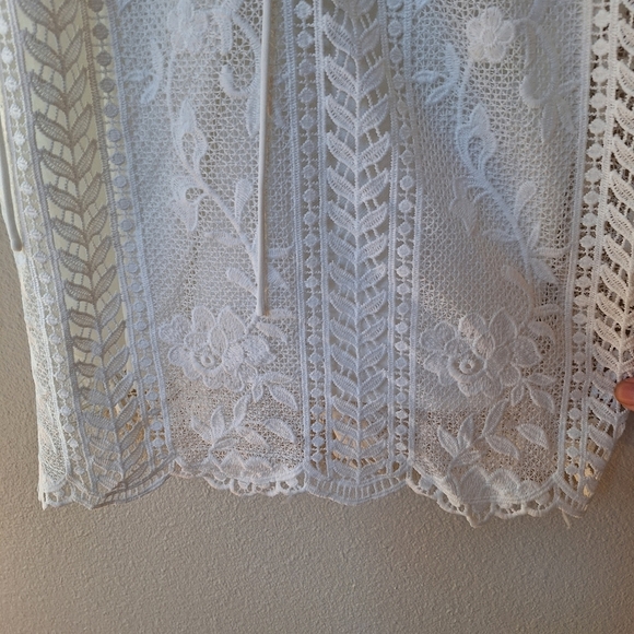 ASTR the label Womens Ivory Crocheted Mini Dress. Size XS - Picture 5 of 9